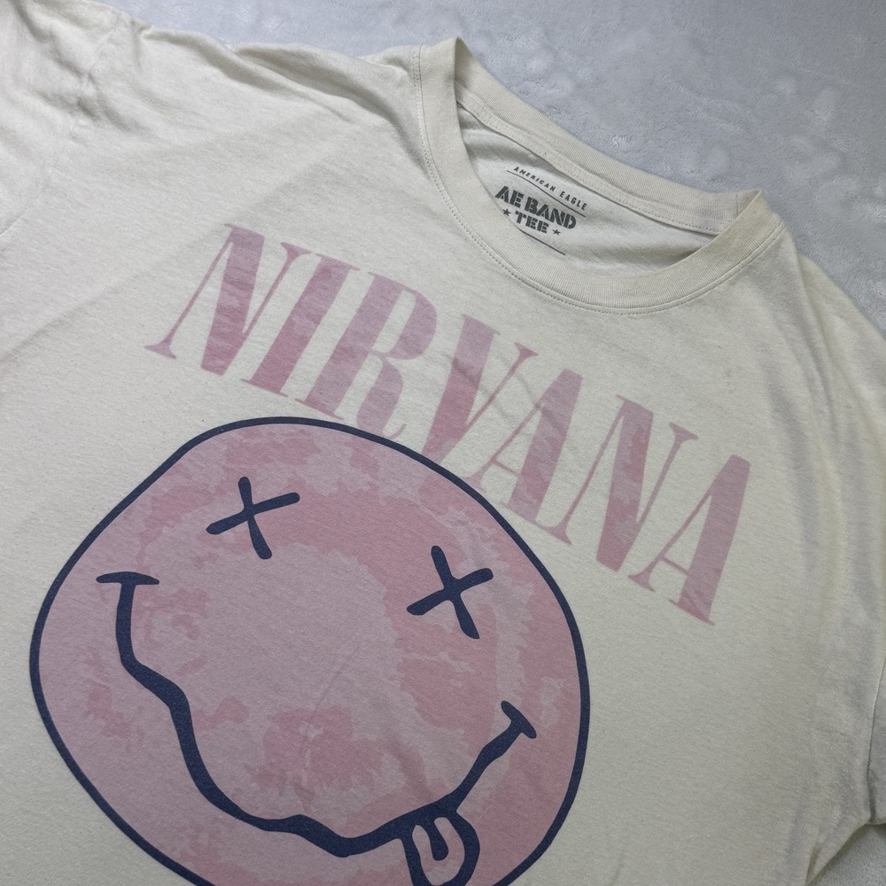 Nirvana Smiley Face T Shirt American Eagle AE Band Tee Men's M Cream